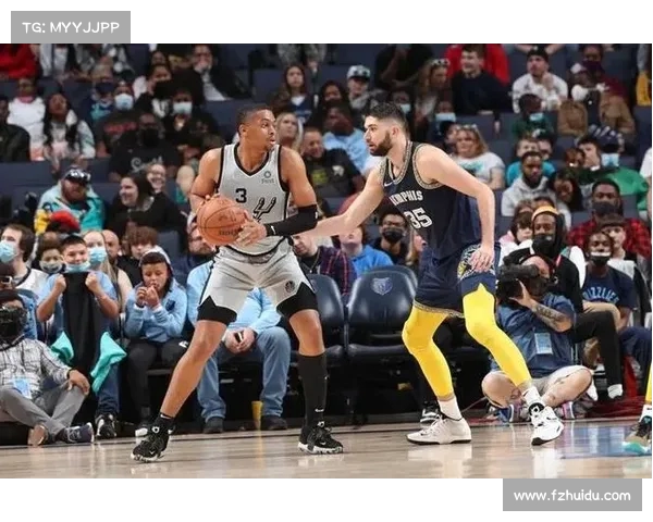 以NBA进攻效率为核心分析提升球队战术体系的创新路径与实践 以NBA进攻效率为核心分析提升球队战术体系的创新路径与实践