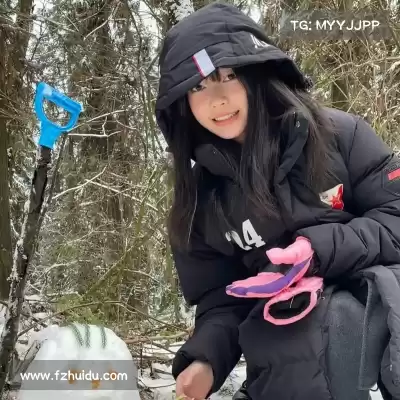 经律富